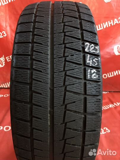 Bridgestone Blizzak Revo GZ 225/45 R18 91Q