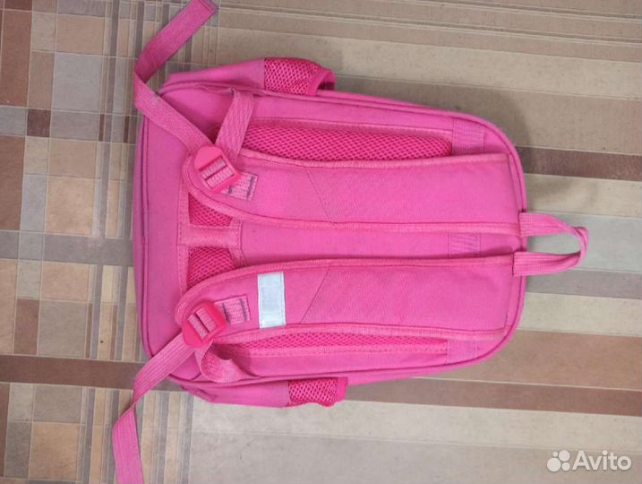 Рюкзаки школьные для девочки