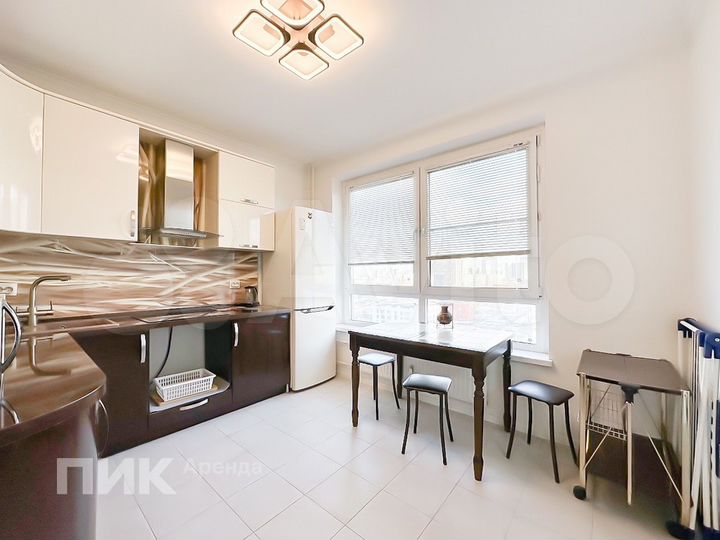 1-к. квартира, 46,6 м², 12/25 эт.