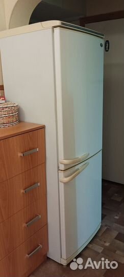 Холодильник atlant двухкамерный бу