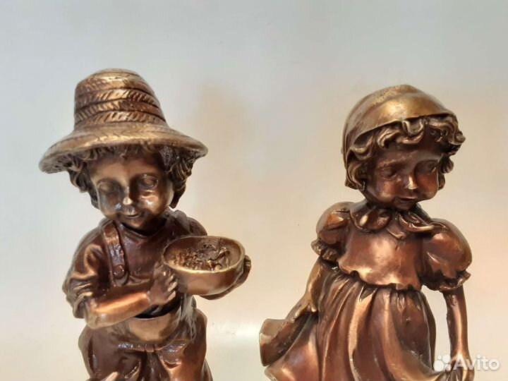Статуэтки. Бронза. Парные. Цена за 2шт. Большие