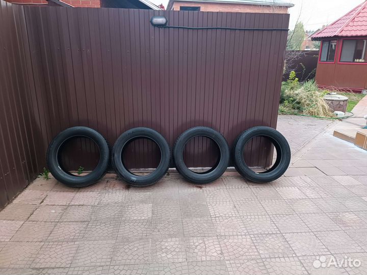 Bridgestone Dueler H/L 422 Ecopia 245/55 R19 103T