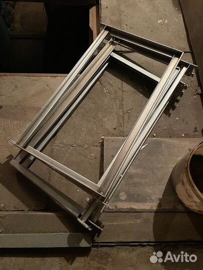 Полкодержатель для торговой системы