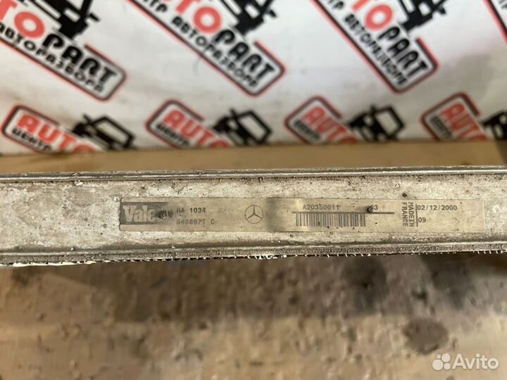 Радиатор основной Mercedes C200 W203 M111 МКПП