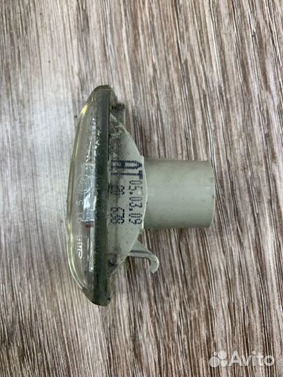 Повторитель поворота передний левый Opel Astra H