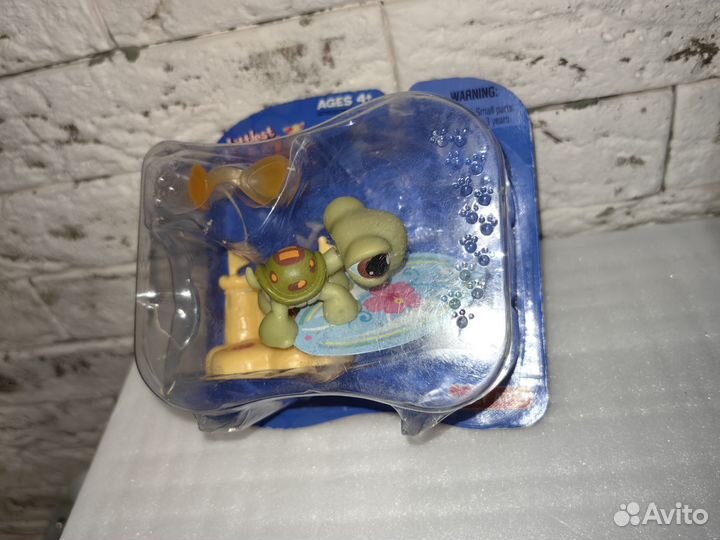 Littlest pet shop Черепашка в очках