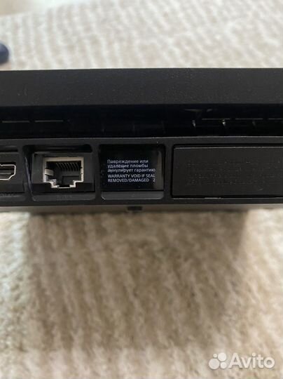 Sony PS4 1 tb + 2 джойса