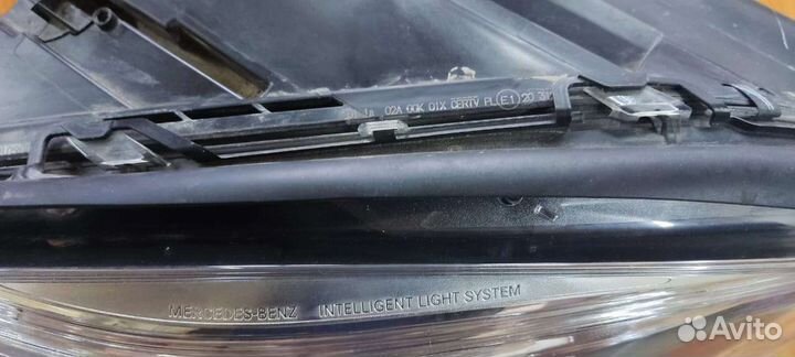 Фара правая Mercedes-Benz M- klasse W166 Ксенон