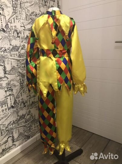 Скоморох, петрушка, клоун