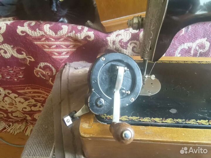 Швейная машинка подольская ручная