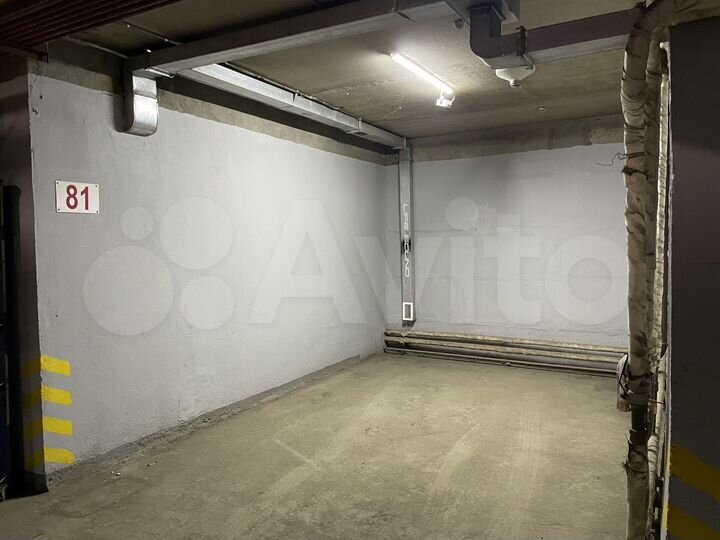 Машиноместо, 17 м²