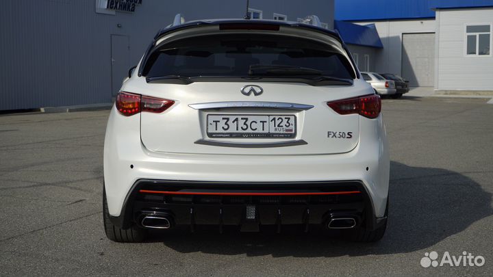 Обвес Infiniti QX70 draco (slim)