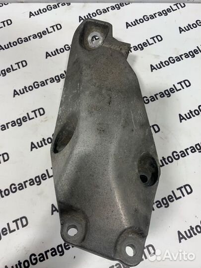 Опора двигателя левая Bmw X4 F26 B47D20A 2017