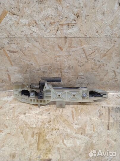 Ручка двери задней наружная левая Hyundai Solaris