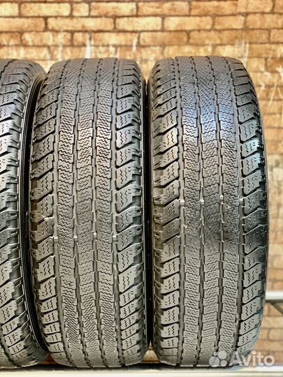 Goodyear Wrangler Ultra Grip 215/70 R16 100T