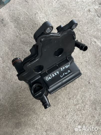 Маслоохладитель (сапун) Ford Galaxy Kuga Mondeo