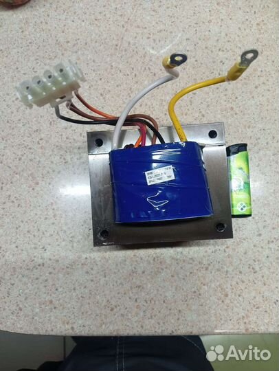 Трансформатор