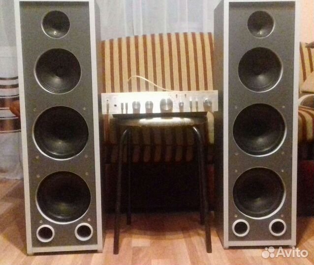 Колонки с усилитетлем