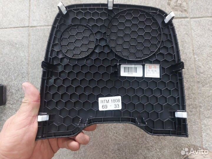 Решетка динамика Hyundai Santa Fe TM G4KJ 2019