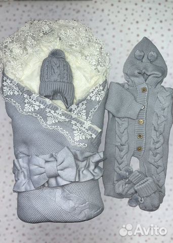 Комплект на выписку новый