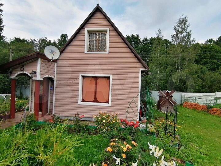 Дом 36,1 м² на участке 6 сот.