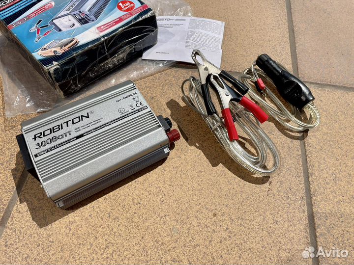 Автомобильный инвертор Robiton CN300USB