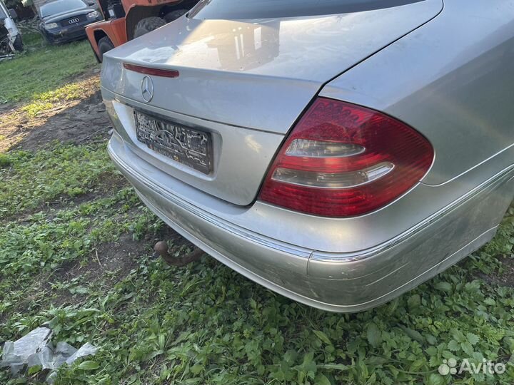 По Запчастям Мерседес W211. 2005г. 2.2 CDI