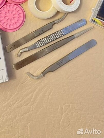 Пинцет для наращивания ресниц