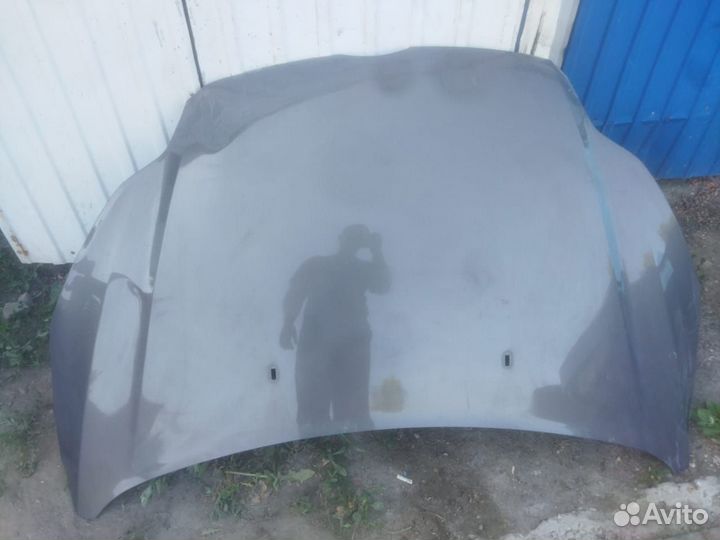 Капот на Ford focus 3