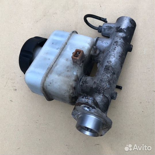 Главный тормозной цилиндр хендай соната sonata