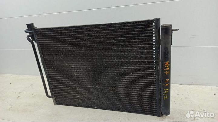 Радиатор кондиционера BMW X5 E53 N62 4.4