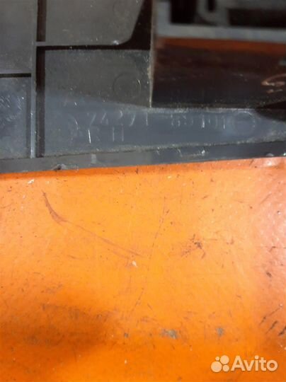 Кнопка стеклоподъемника Toyota 4 Runner/Hi-Lux (1