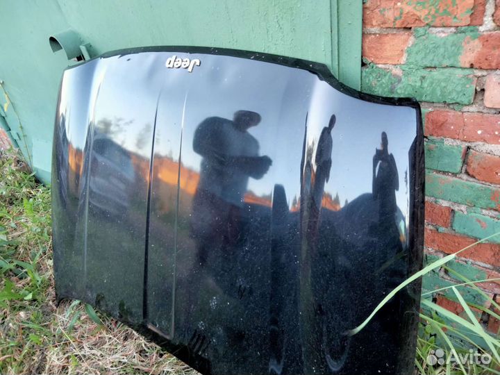 Капот Jeep Liberty/Cherokee KJ