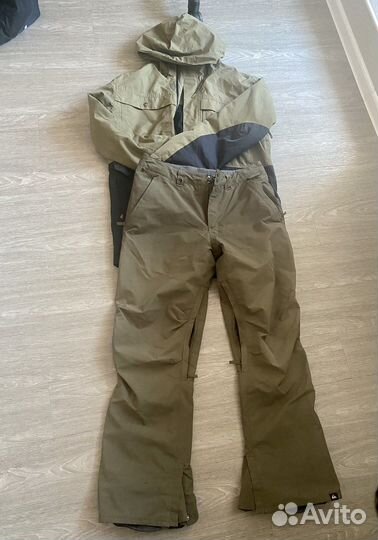 Горнолыжный костюм мужской Quiksilver