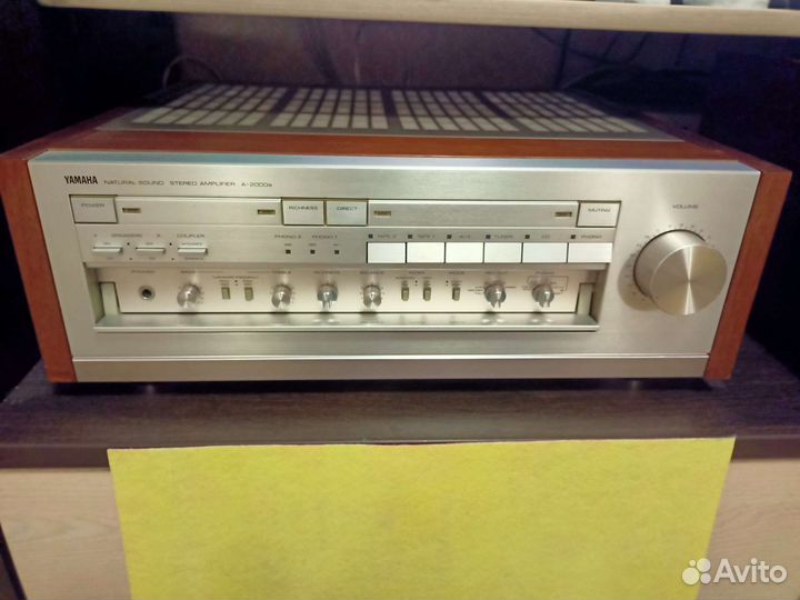 Усилитель Yamaha A- 2000a