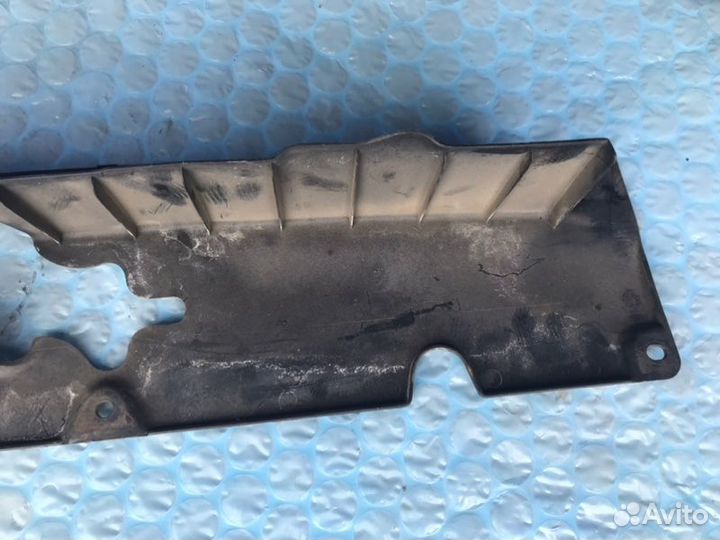 Накладка передней панели Honda Element YH2 K24A4