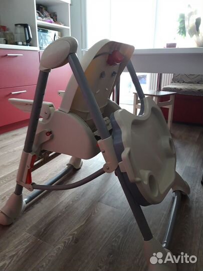 Детский стульчик для кормления