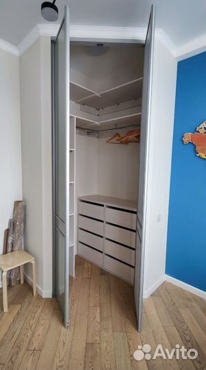 Распашные двери в проем с доставкой и установкой