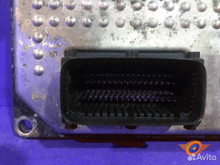Блок управления двигателем Opel Zafira B минивэн