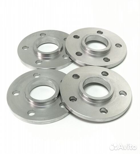 Диски R18 литые штампованные ставь через проставки