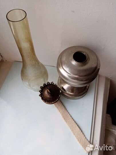 Старинная керосиновая лампа