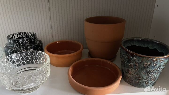 Пиалы, бокалы, вазы, кашпо