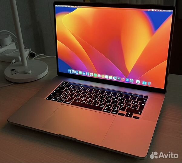 MacBook Pro 16 2019 16/512GB/Silver (mvvl2RU/A)