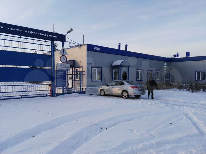 Производственное помещение, 921 м²