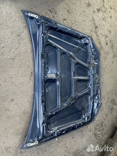 Капот на Акцент под ремонт