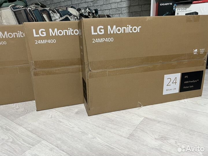 Монитор LG 24
