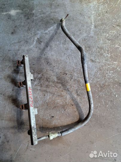 Топливная Рампа с трубкой Chevrolet Lacetti