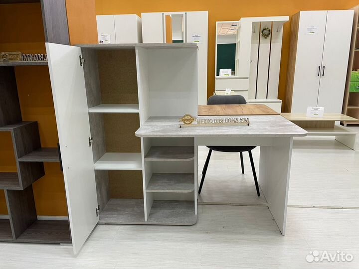 Стол для письма