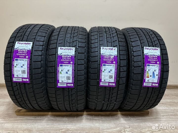 Tourador Winter Pro TSU2 235/55 R17 109V