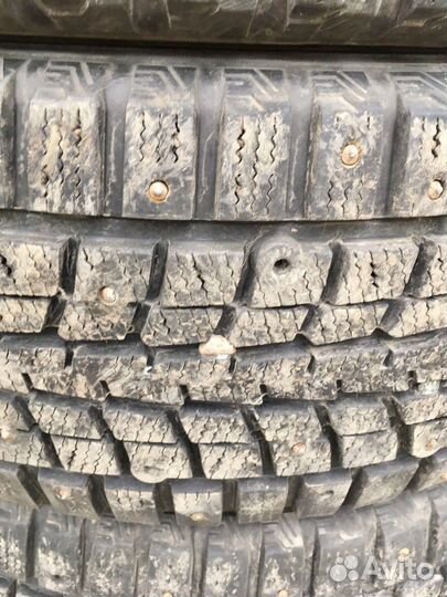 Dunlop SP Winter Ice 01 225/65 R17